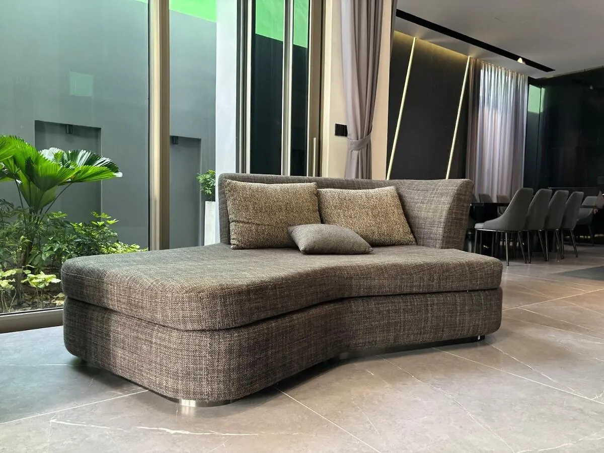 Mb2 Font Beach, Mountain View Villa Da Nang
