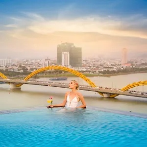 Val Soleil Da Nang